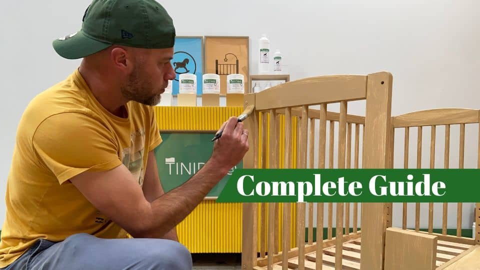 guide complet pour peindre un lit bébé
