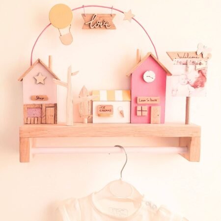 portant vêtements pour chambre bébé