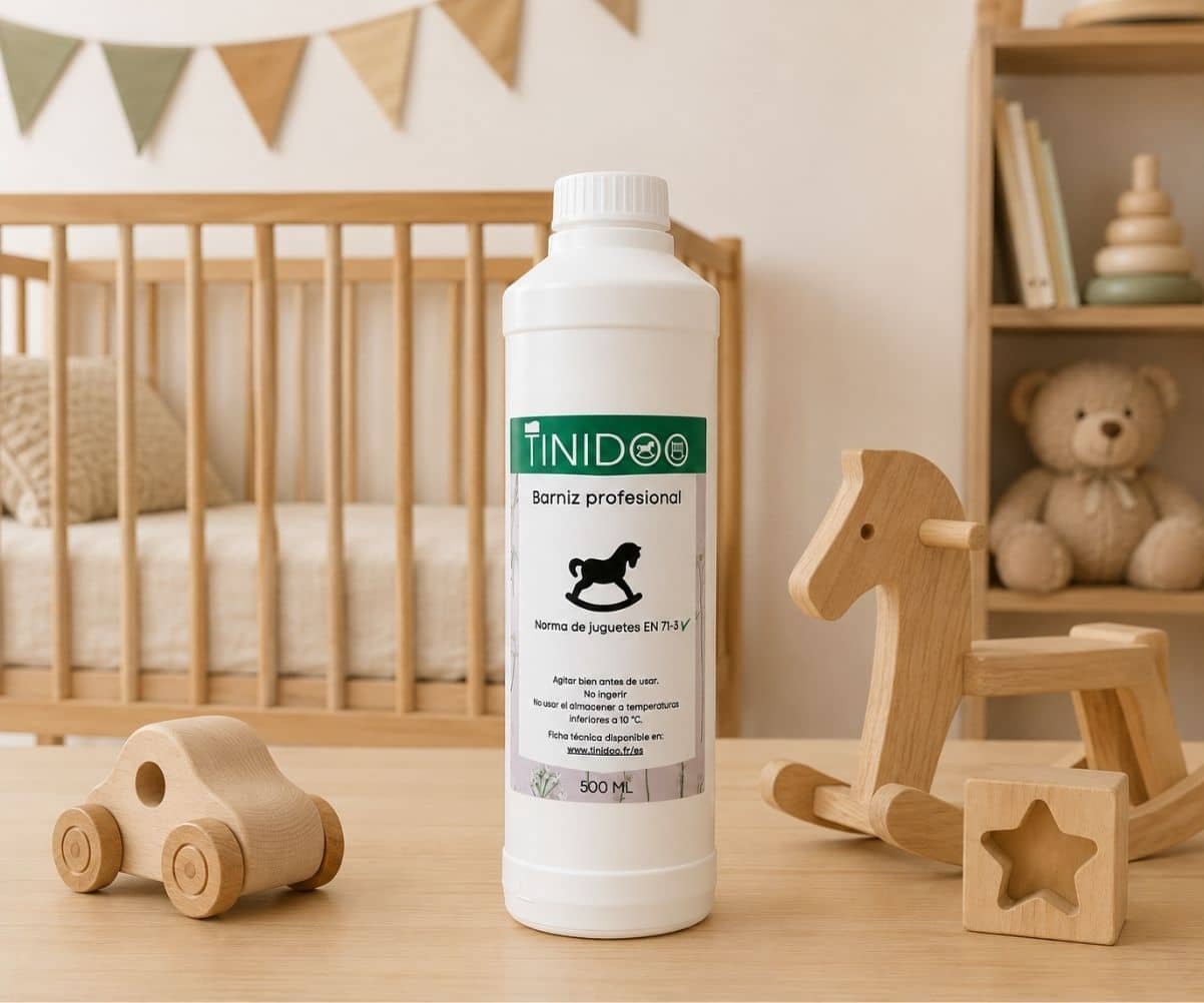 barniz para juguetes y cuna de bebe